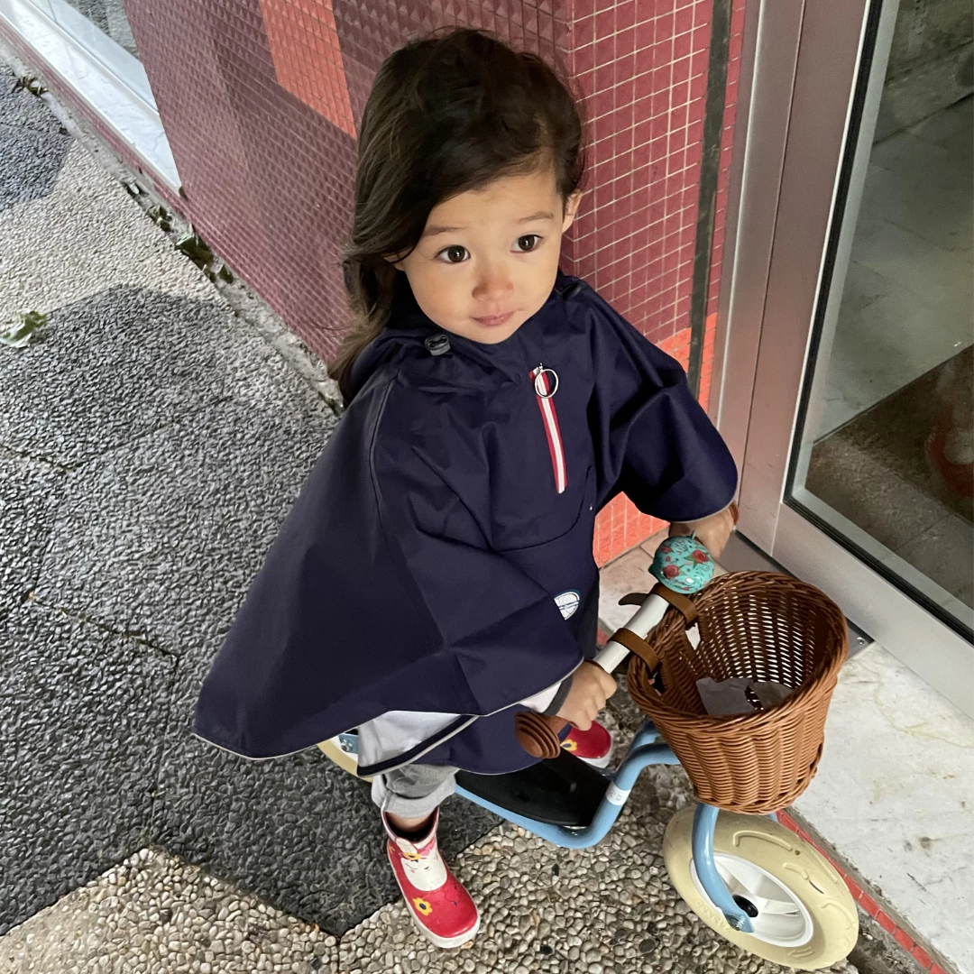 Le Temps Des Grenouilles Poncho De Pluie Vélo ENFANT – Image 2