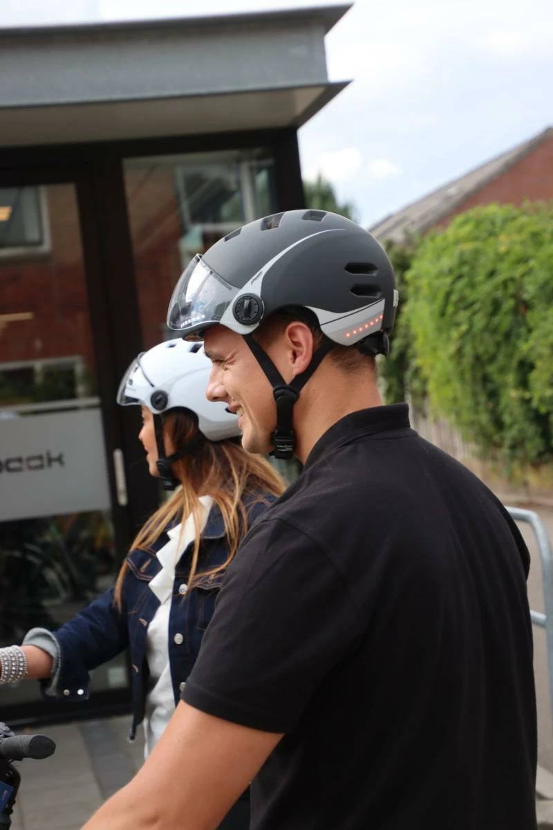 Helmet Casque Avec Visière Et Lumineux Phenix – Image 2
